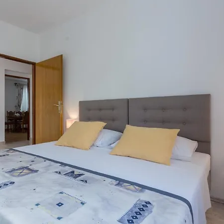 Apartman Oleander Sea View *
